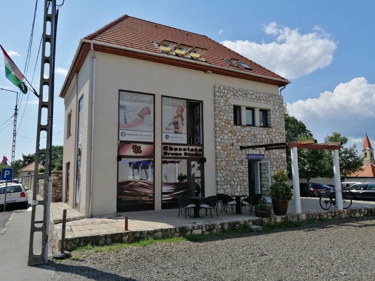 Szepsegpatika Apartman Sárospatak Exteriér fotografie